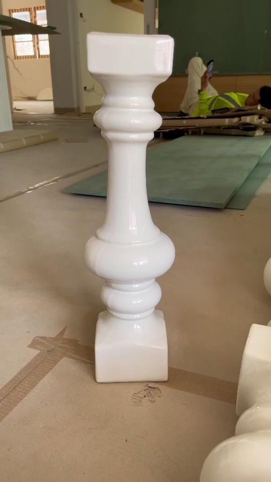 ลูกกรงเสา