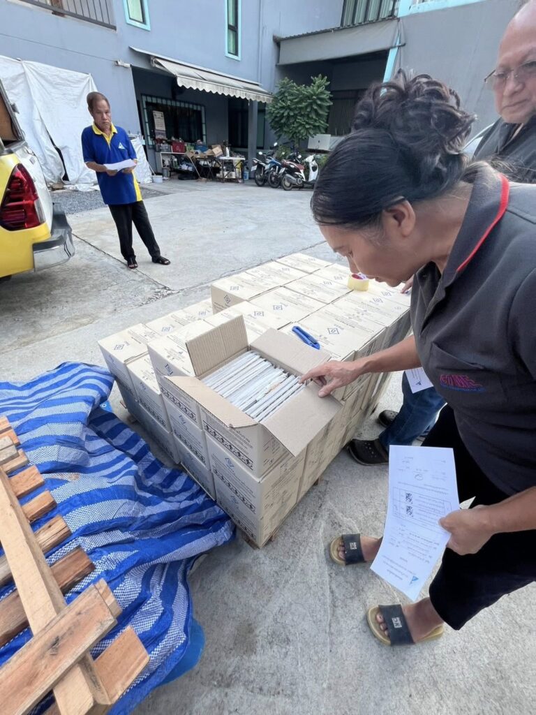 กระเบื้องลายคลาสสิก