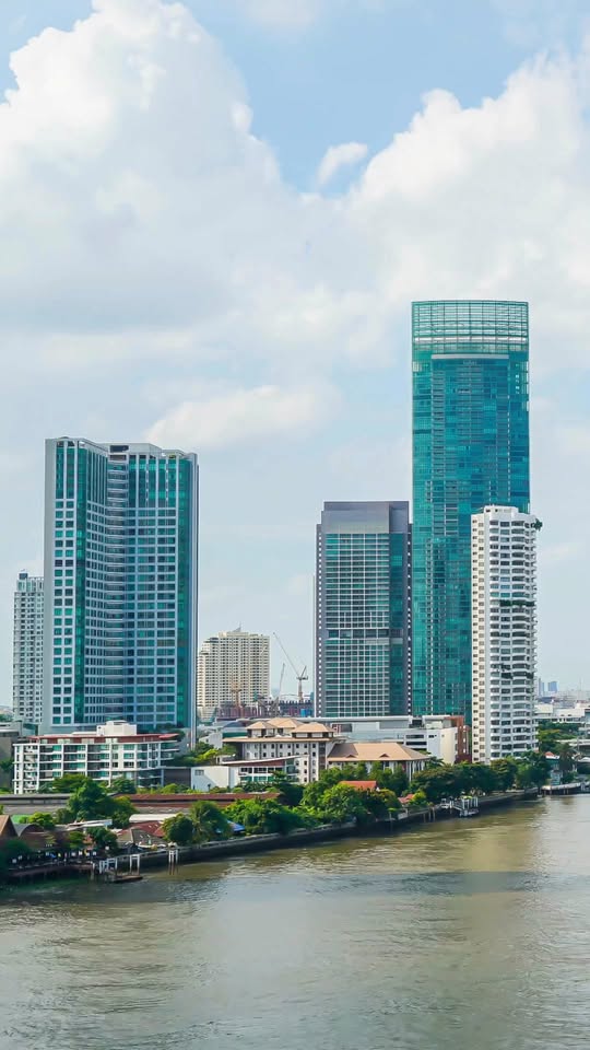 กระเบื้องระเบิด