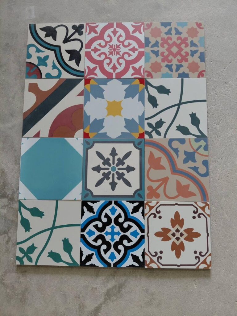 กระเบื้องลายโบราณ